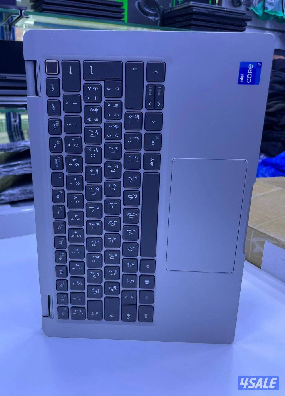 فرصة Dell 5320 x360 Core i7 رام 32شاشه لمس3