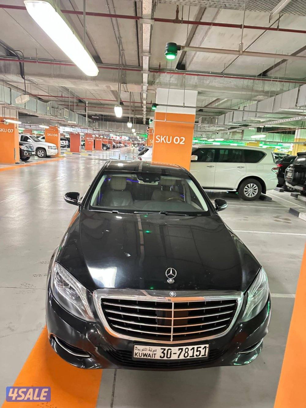 للبيع مرسيدس s550 موديل 2014 عداد 250 الف 8 سلندر اللون اسود 
والداخلي1