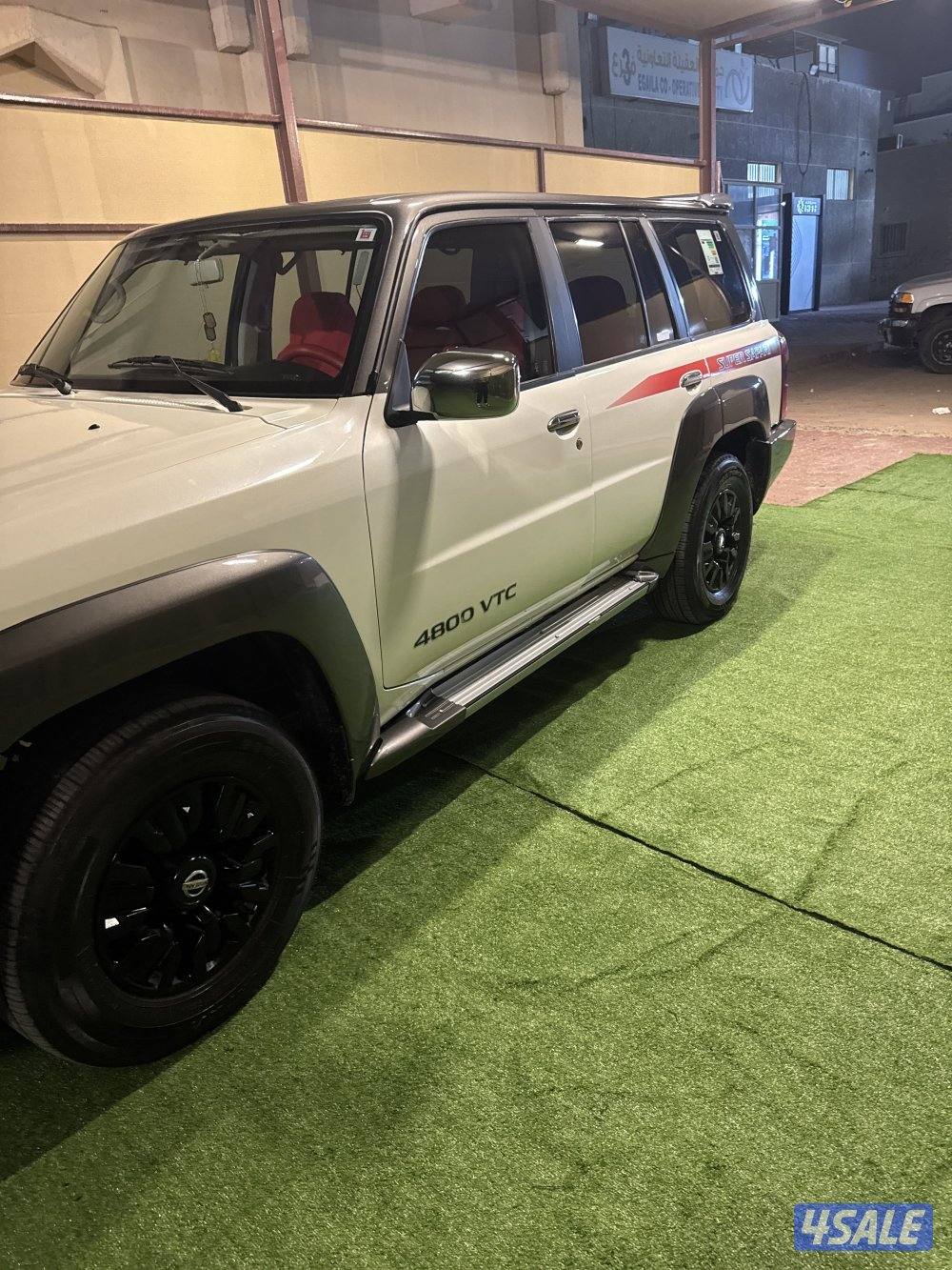 للبيع فتك ٢٠١٢ وكاله سياره تبع وزاره الداخليه جير عادي دفلوك تكييف خلي1