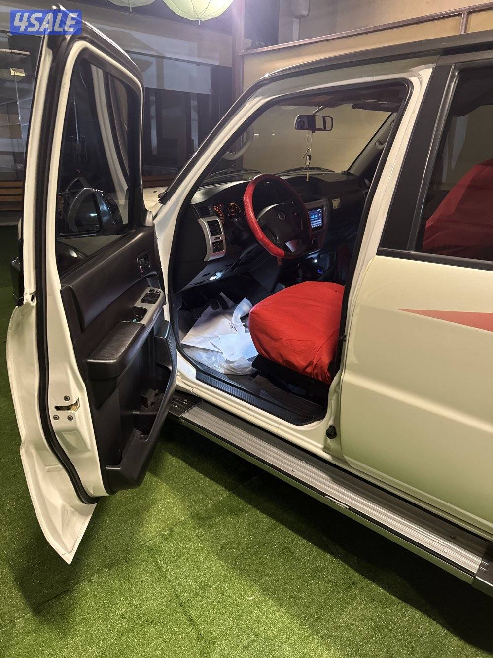 للبيع فتك ٢٠١٢ وكاله سياره تبع وزاره الداخليه جير عادي دفلوك تكييف خلي6