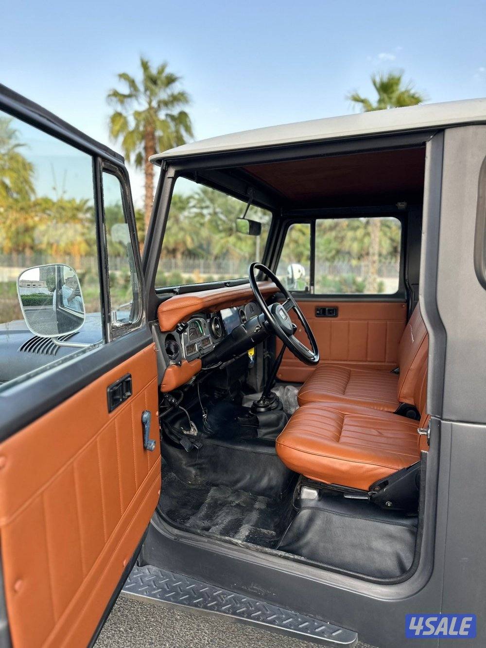 للبيع  تيوتا شاص موديل ١٩٨٢  مجدد بالكامل قير عادي6