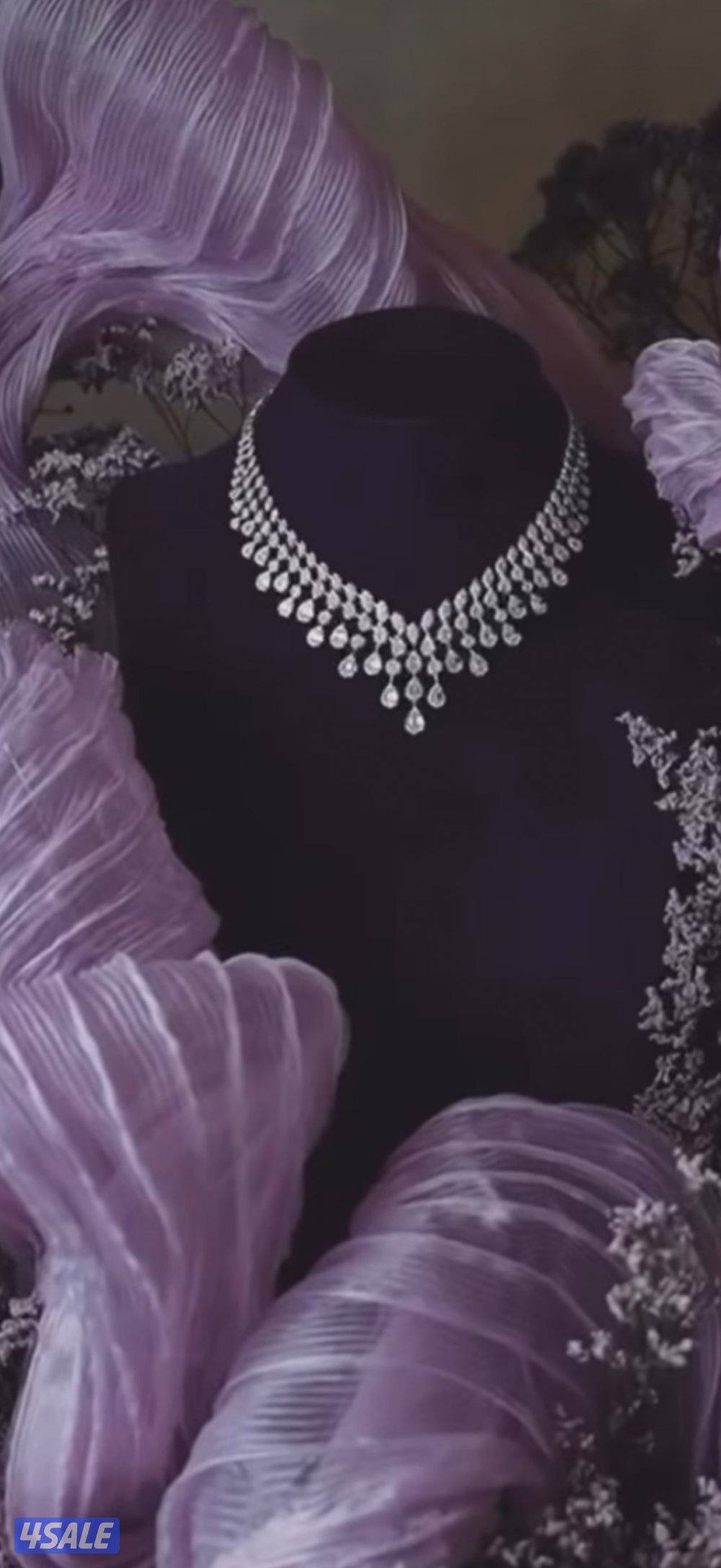 مطلوب موظفه سكرتيره خبره بمجال فساتين الزفاف0