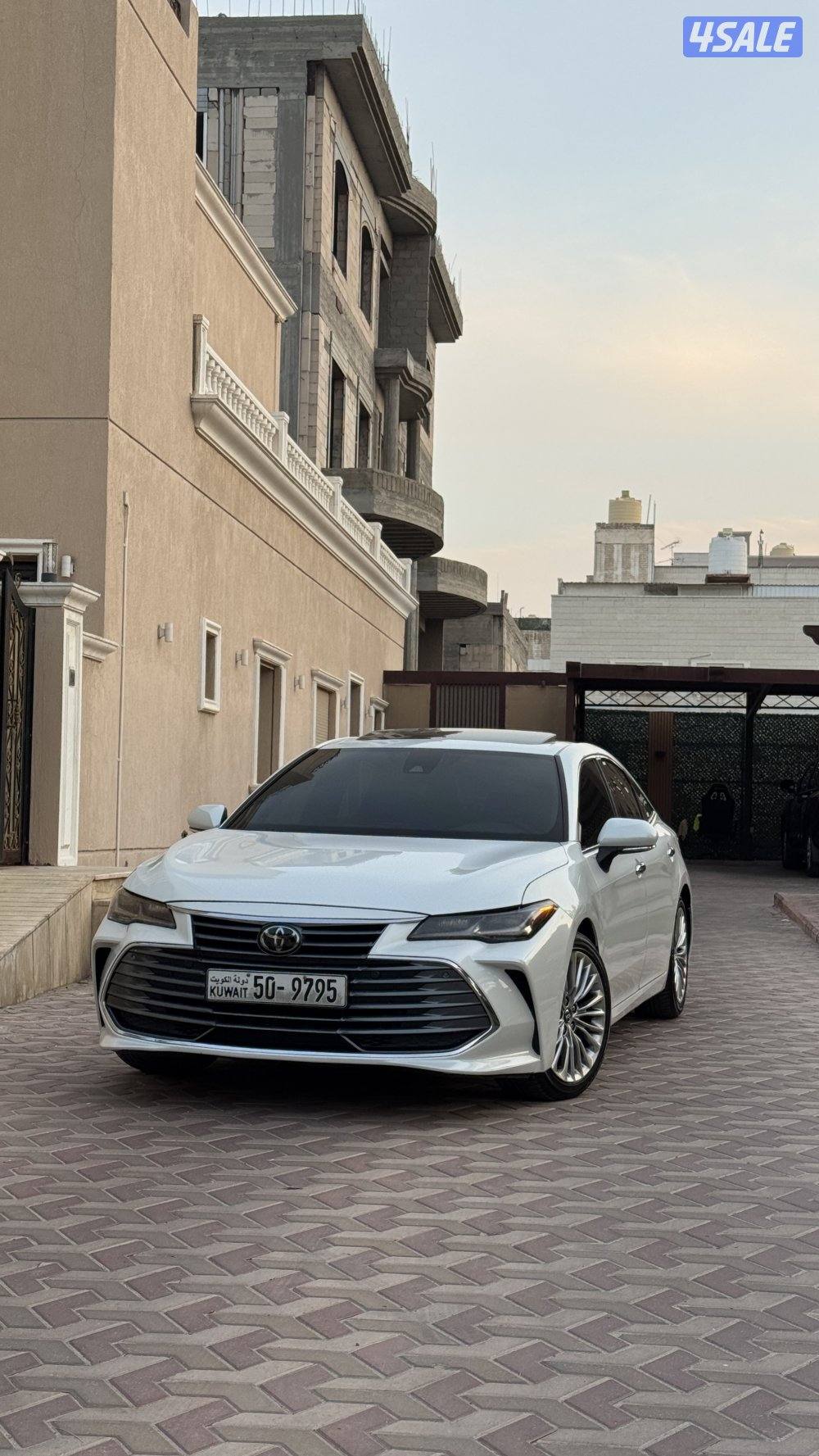 للبيع افالون  Limited1