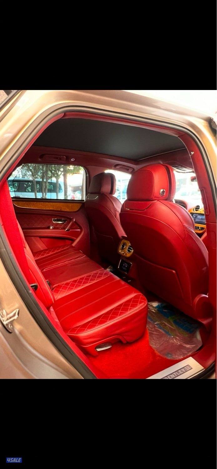 للبيع ببنتلي4