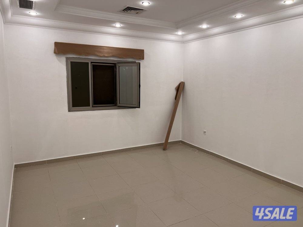 القيروان دور ارضي بيت زاويه جديد12