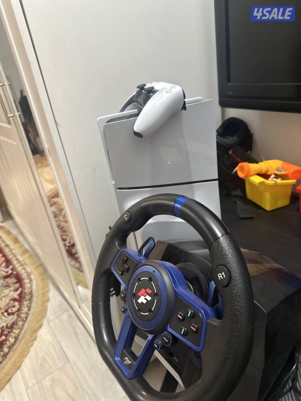 بلايستشين 5 مع شريط وجنطة وسكان و قير1