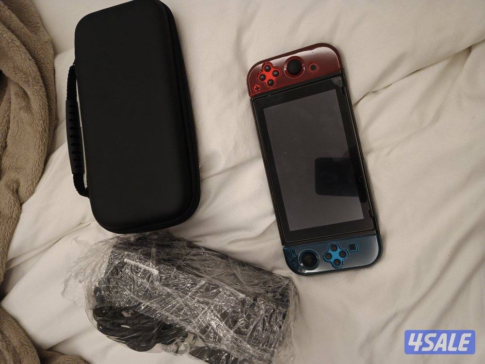 Nintendo switch with all accessories0