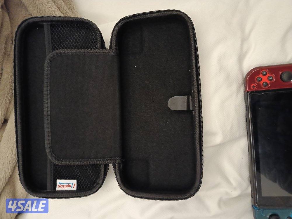 Nintendo switch with all accessories3