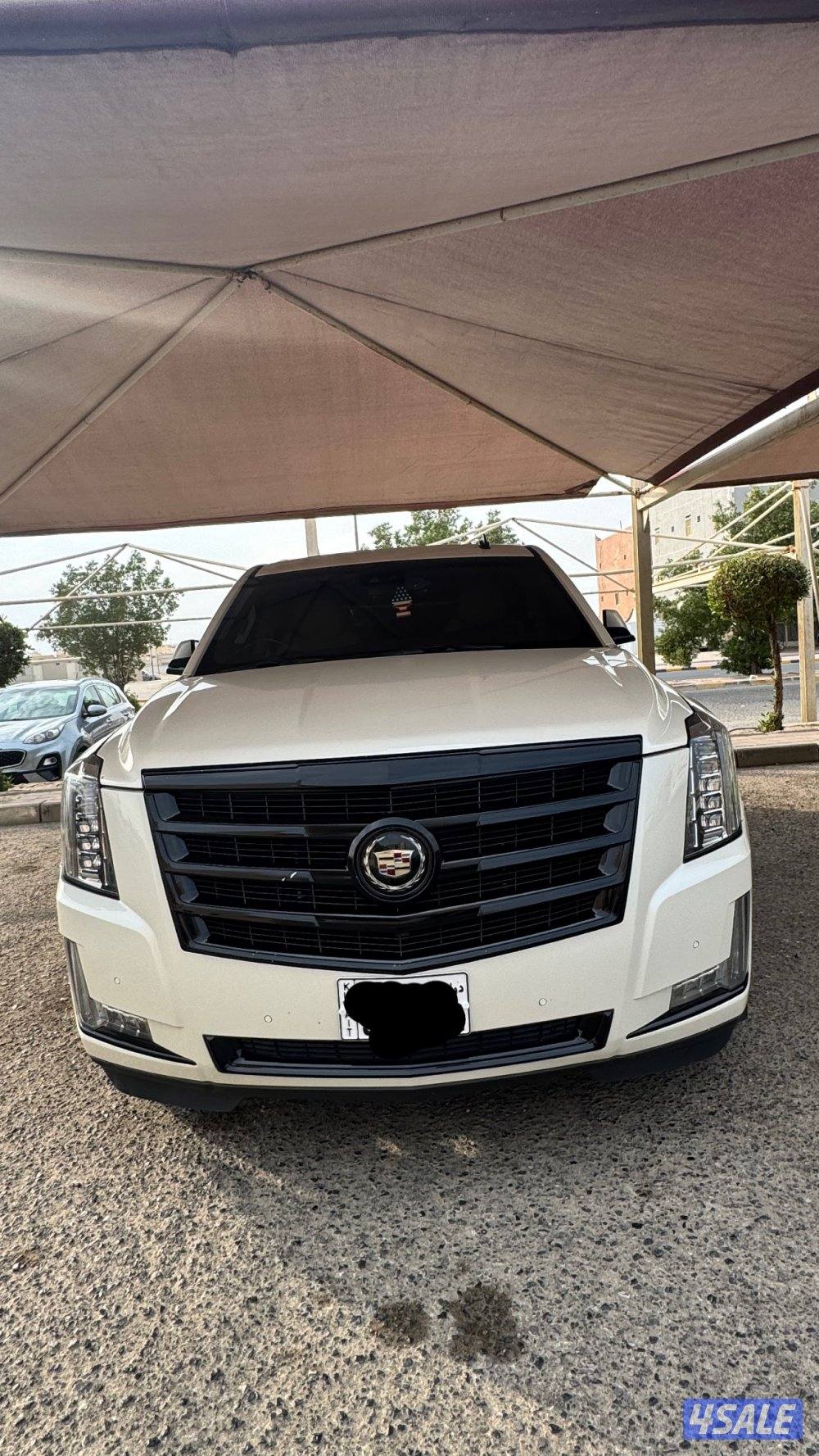 كاديلاك اسكاليد للبيع او للبدل8