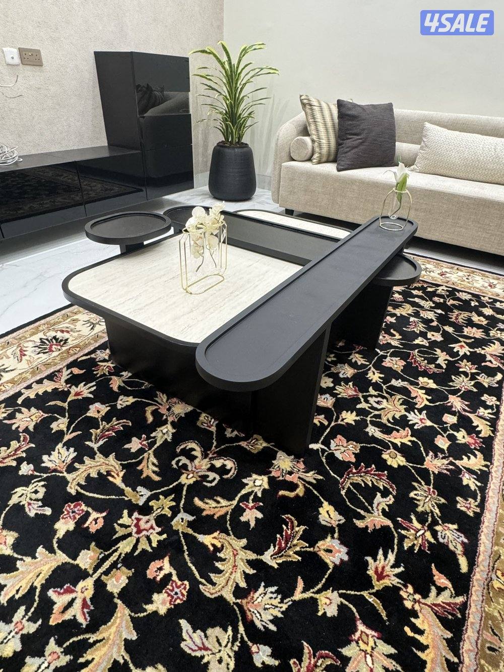 يوجد لدينا طاولات استقبال كونسولات بوفيهات صناعةمحلية   خدمة توصيل 🇰🇼12