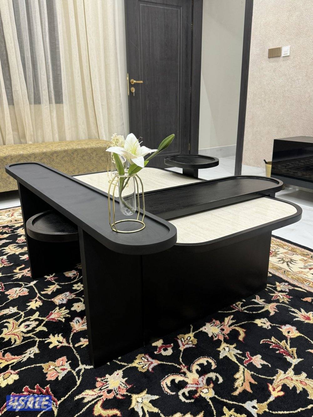 يوجد لدينا طاولات استقبال كونسولات بوفيهات صناعةمحلية   خدمة توصيل 🇰🇼15