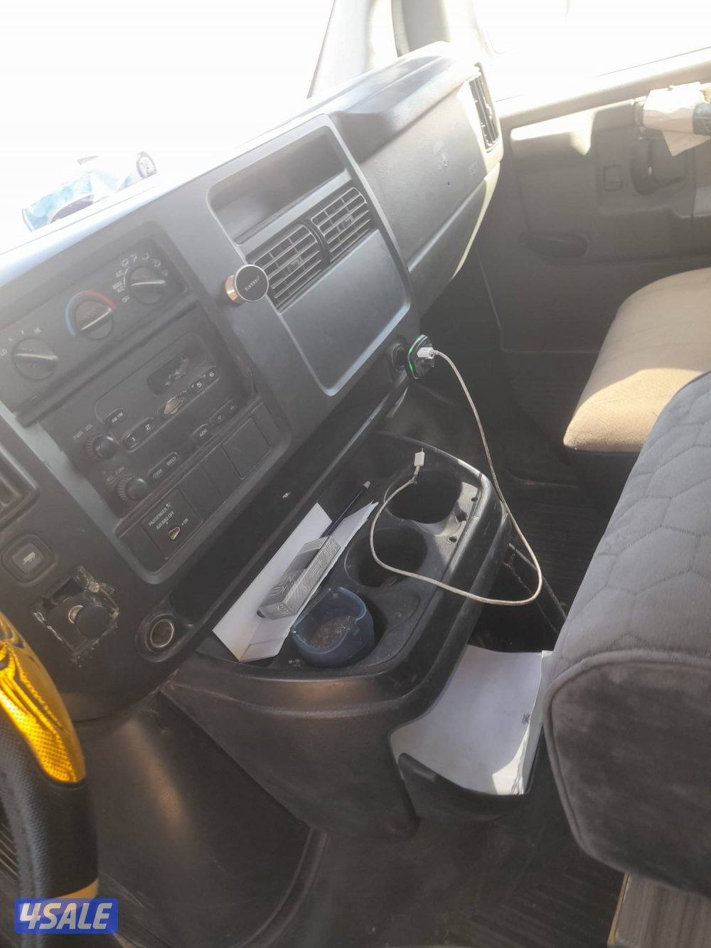 باص مقفل شفرليه  مكيف يصلح لمحلات المخابز والمواد الغذايه والمطاعم1