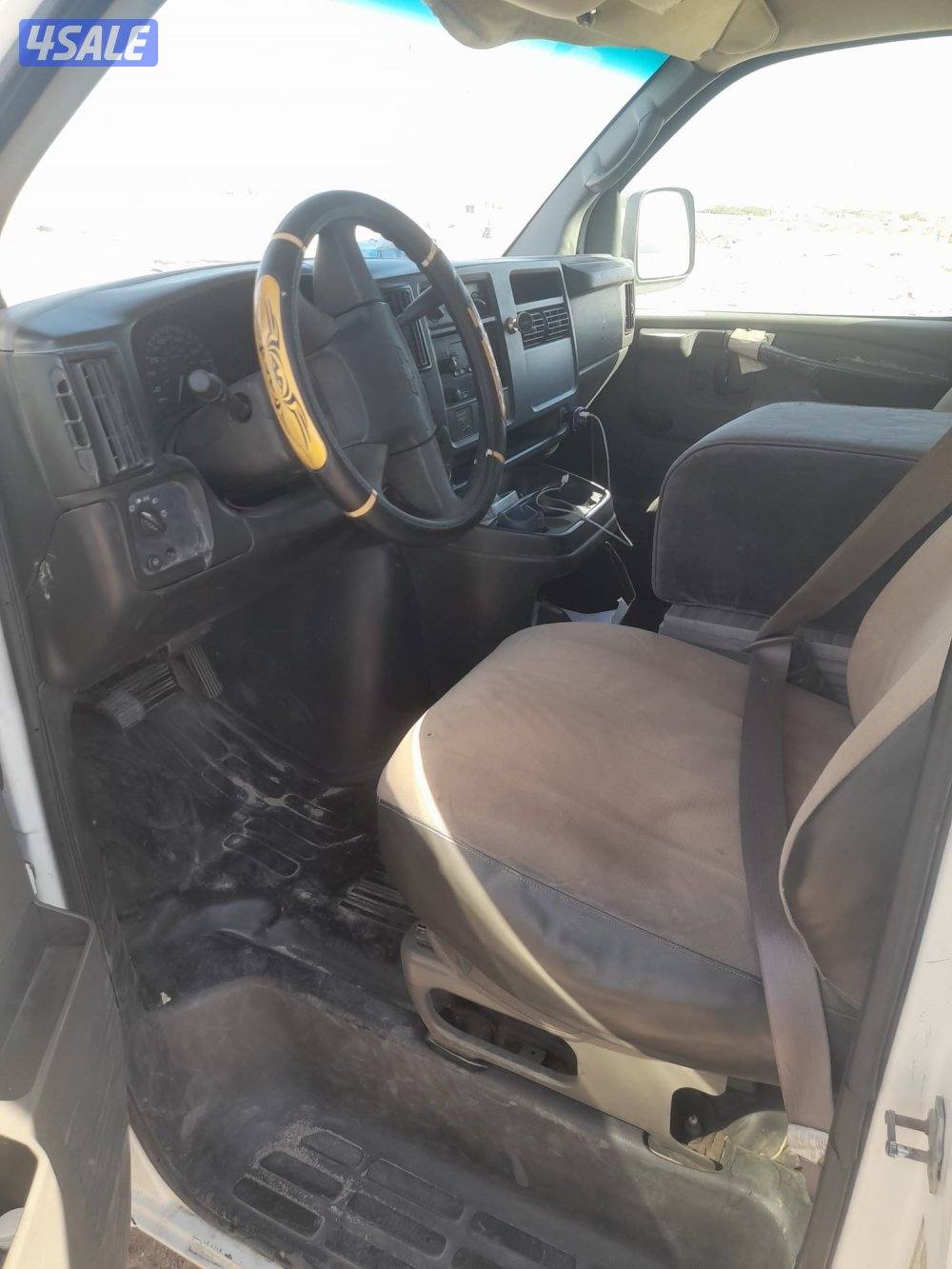 باص مقفل شفرليه  مكيف يصلح لمحلات المخابز والمواد الغذايه والمطاعم11