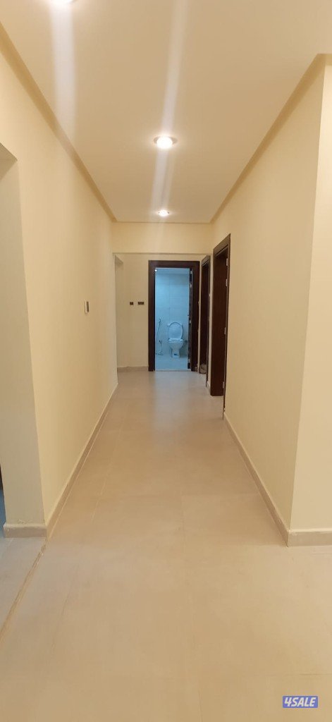 للايجار شقة سوبر لوكس 3 غرف ميدان حولي4