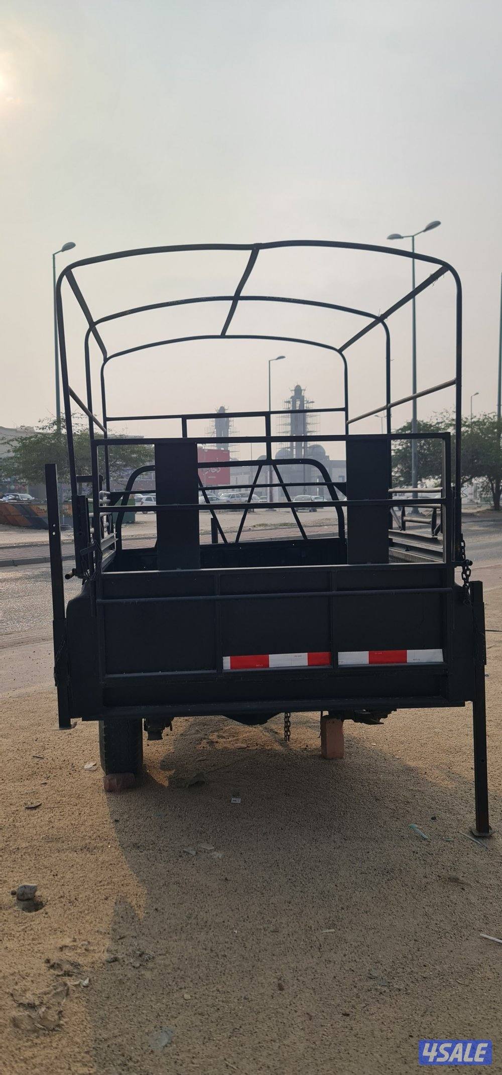 عربانة قلص15