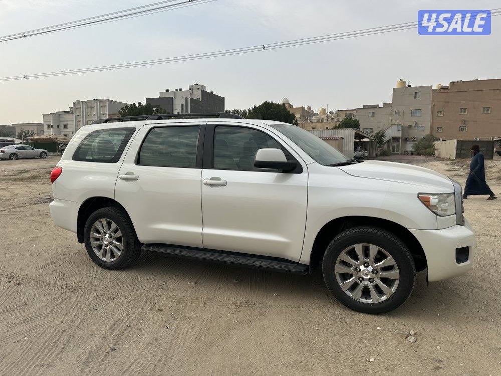 سكويا 2015 صيغ الوكاله  صبغ ثلاث قطع تجميلي والباقي شرط الفحص0