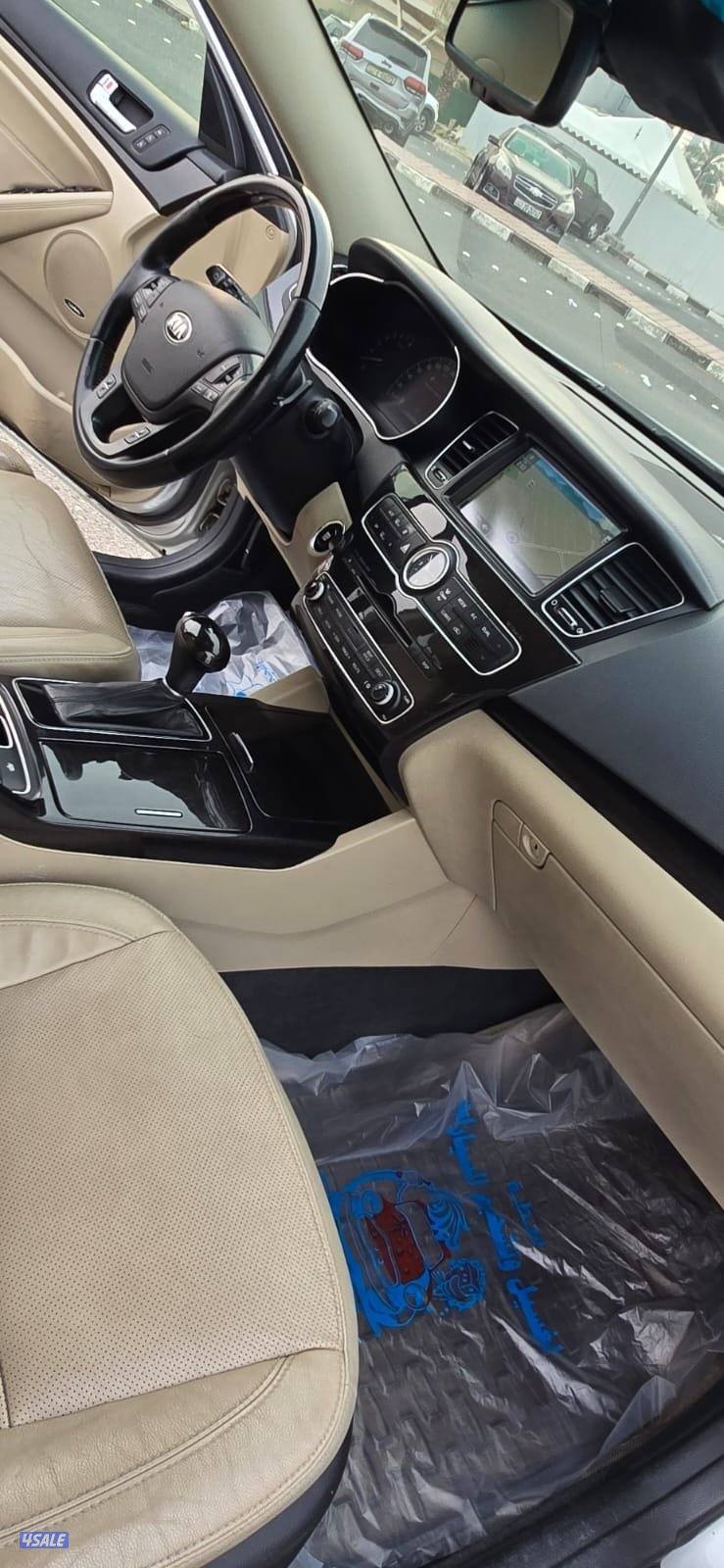 للبيع كيا كدنزا موديل ٢٠١٤ ماشي ٢٣٠ فحص مكينه قير شاصي فل بنورما11