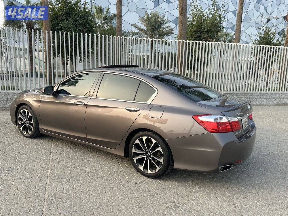 هوندا اكورد 2015 Sport — الدرجة الأولى نافجيشين2