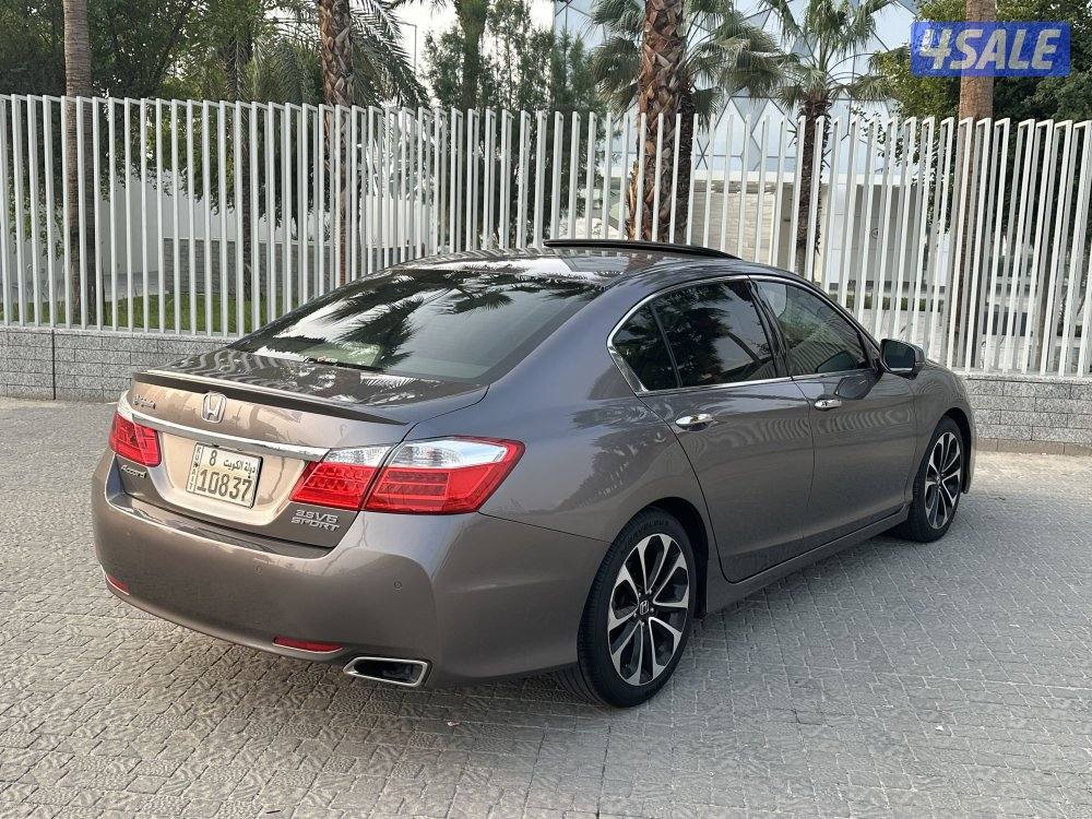 هوندا اكورد 2015 Sport — الدرجة الأولى نافجيشين4