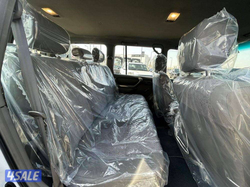 تويوتا لاند كروزر G-V6 موديل 2007 ماشى 375.000 k.m4