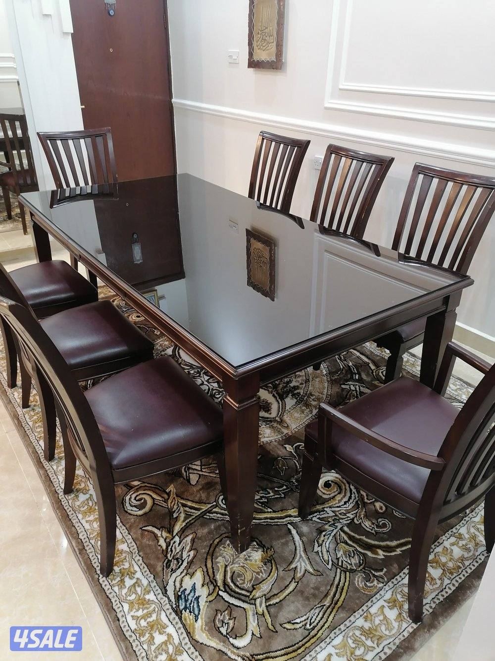 طاولة طعام1