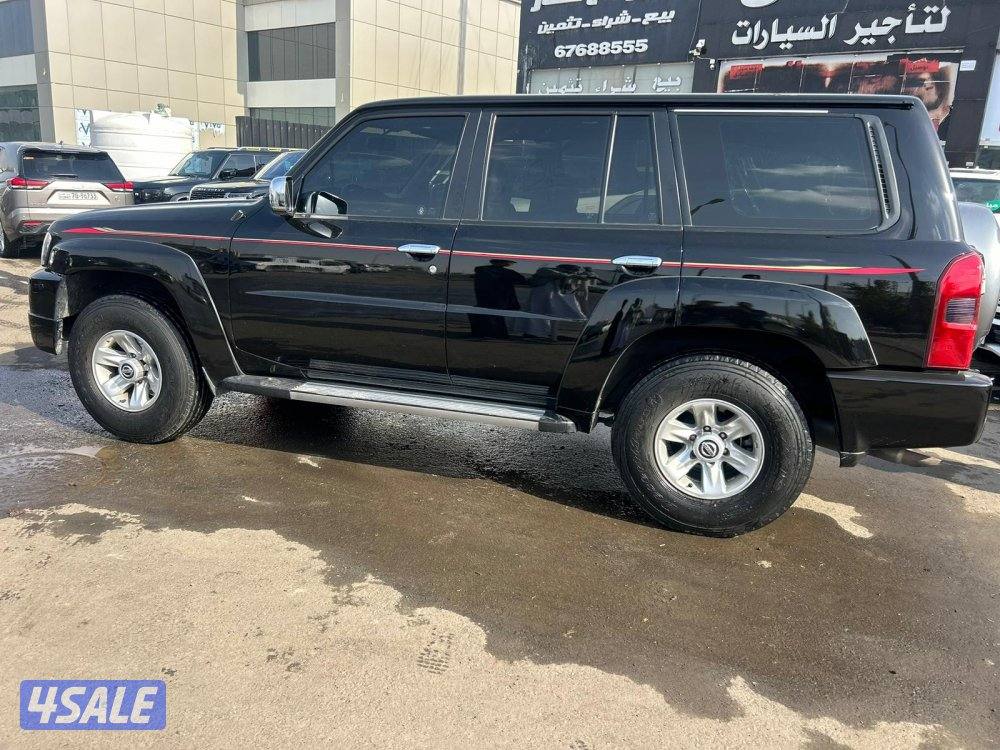 نيسان باترول سفارى موديل 2023 ماشى 92.000 k.m  وارد البابطين2