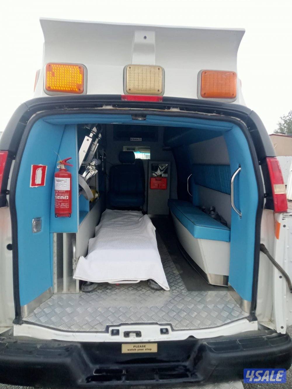 للبيع اسعاف موديل ٢٠١١5