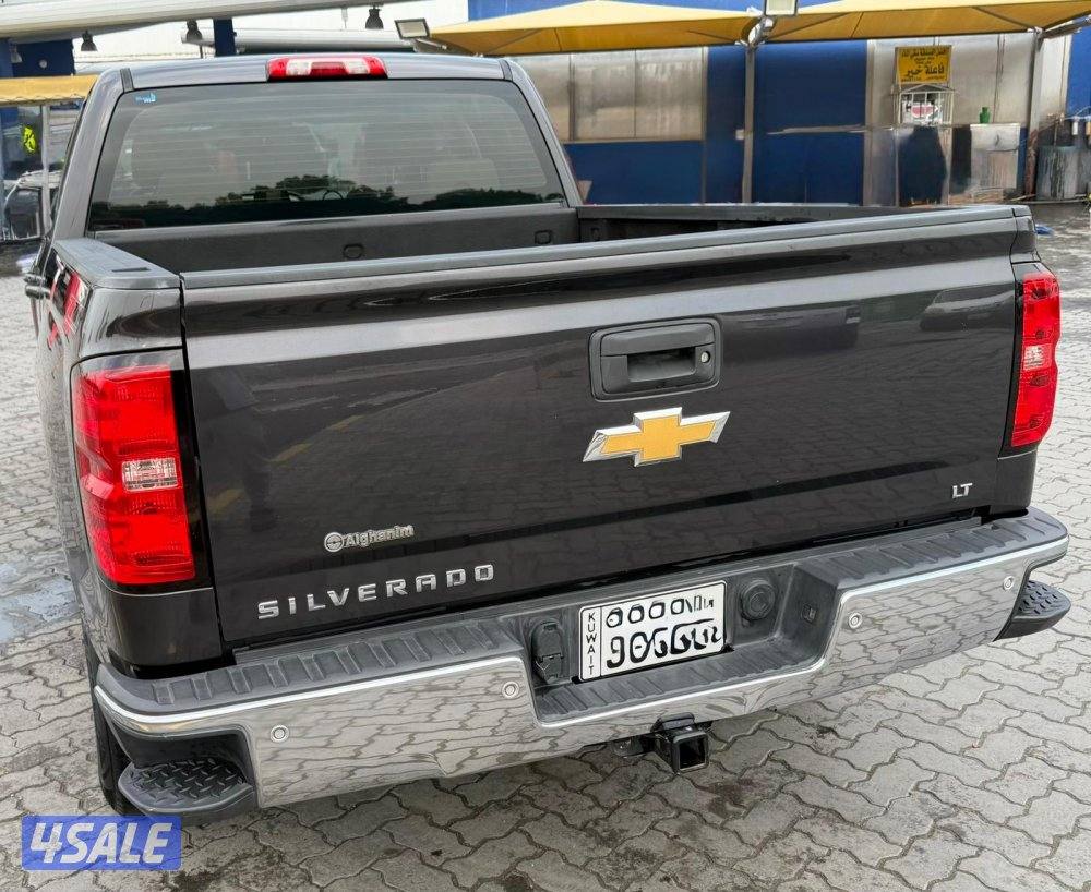 للبيع وانيت 1500سلفرادو LT2015 قمارة ونصف وكالة الغانم الدفع دبل 4×43