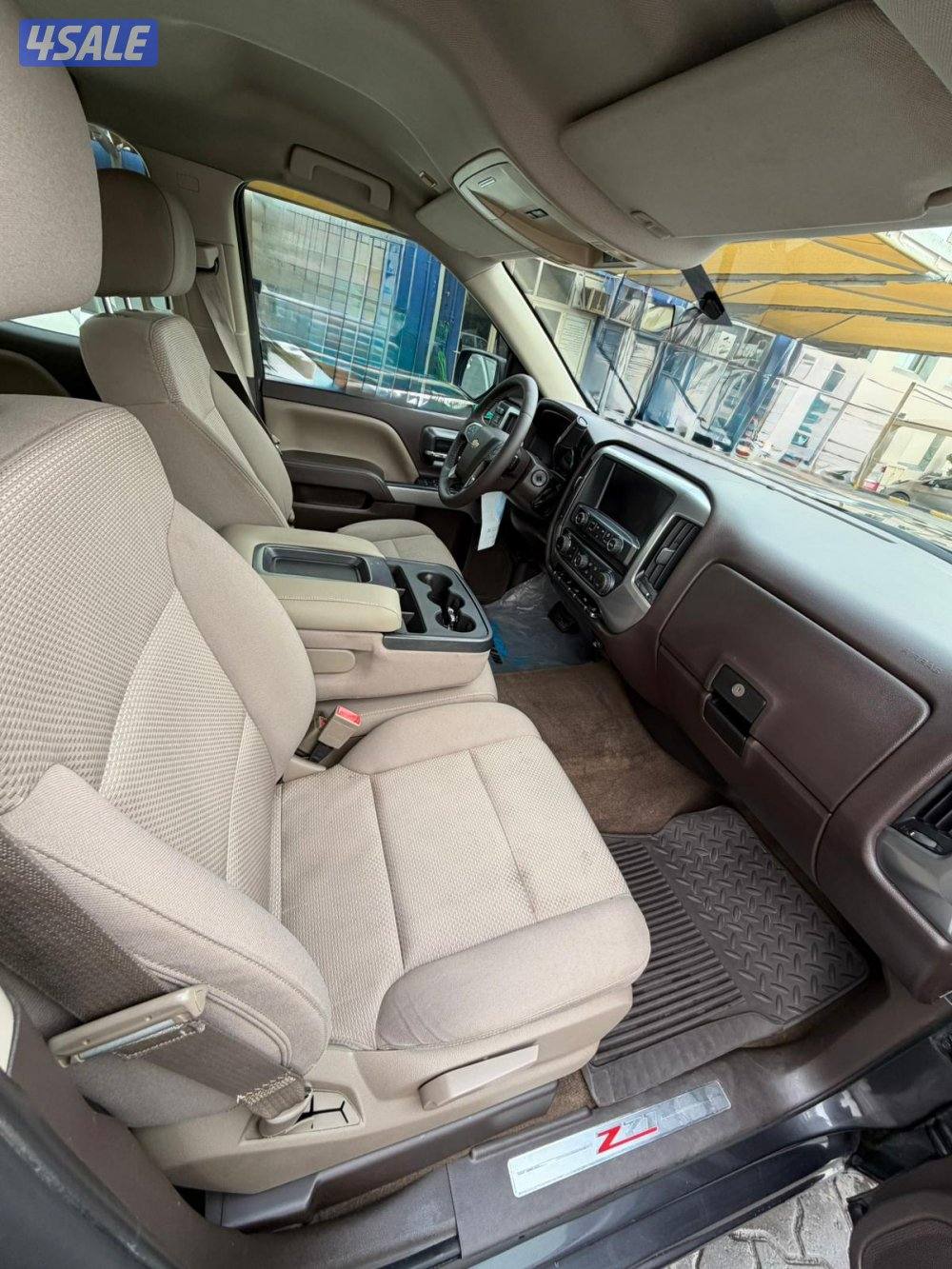 للبيع وانيت 1500سلفرادو LT2015 قمارة ونصف وكالة الغانم الدفع دبل 4×45