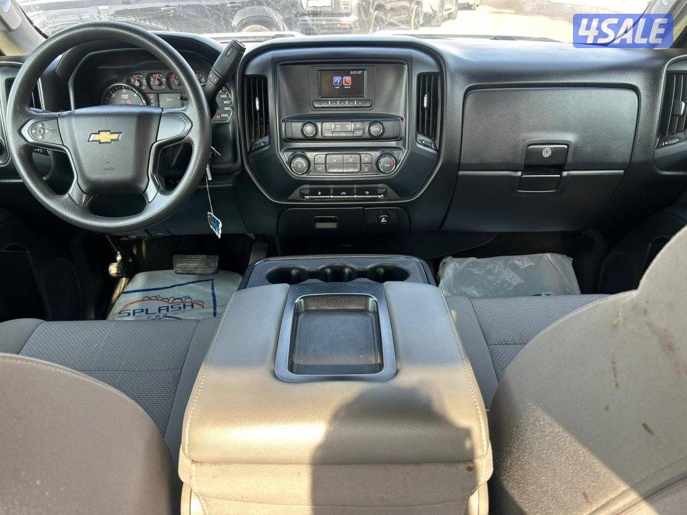 شيفرولية سلفرادو 2500 HD موديل 2017 ماشى 137.000 k.m6