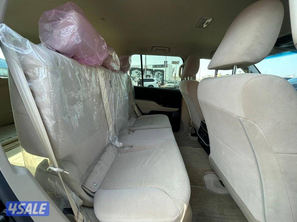 تويوتا لاند كروزر GX.R-V6 موديل 2024 ماشى 25.000 k.m  وارد الخليج5