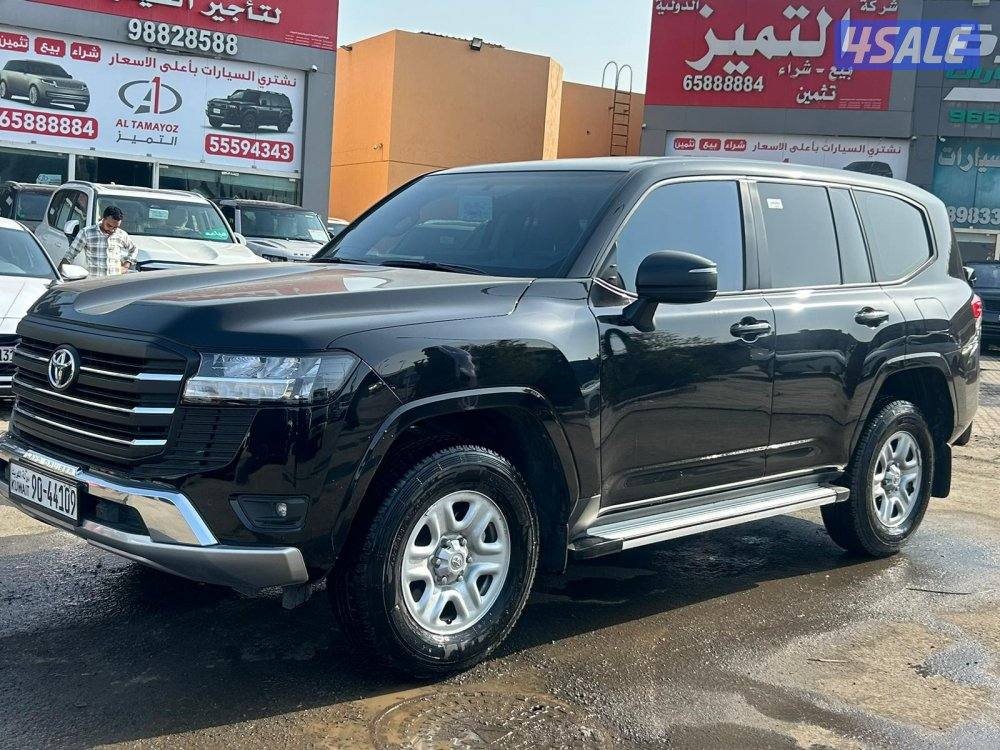تويوتا لاند كروزر GX.R-V6 موديل 2024 ماشى 25.000 k.m  وارد الخليج8
