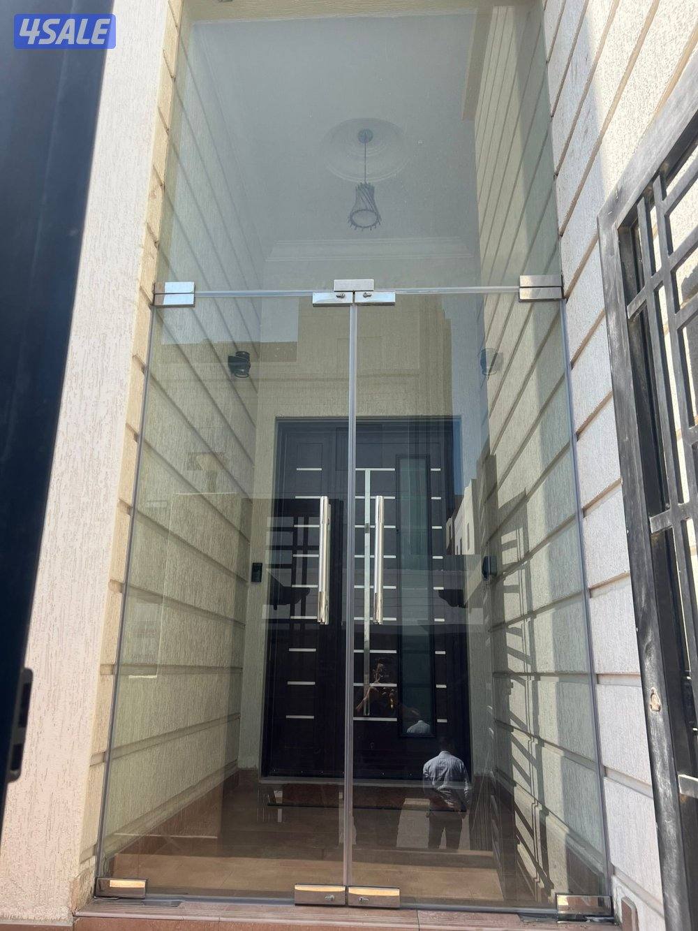 تركيب زجاج ومرايا جميع انواع زجاج شاورت المنيوم واستيل0