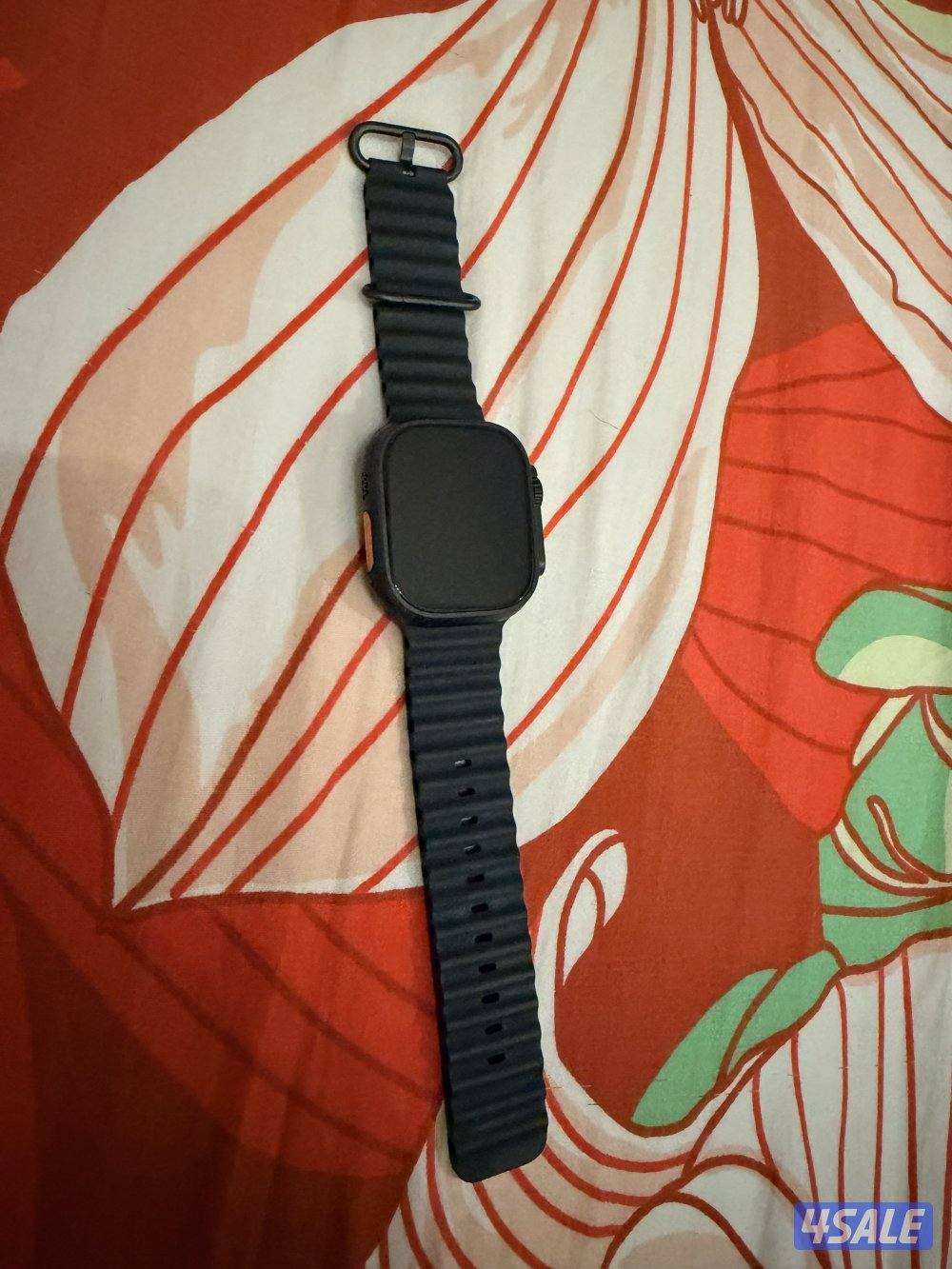 Apple Watch Ultra 3 - black midnight ocean band rarely used.0