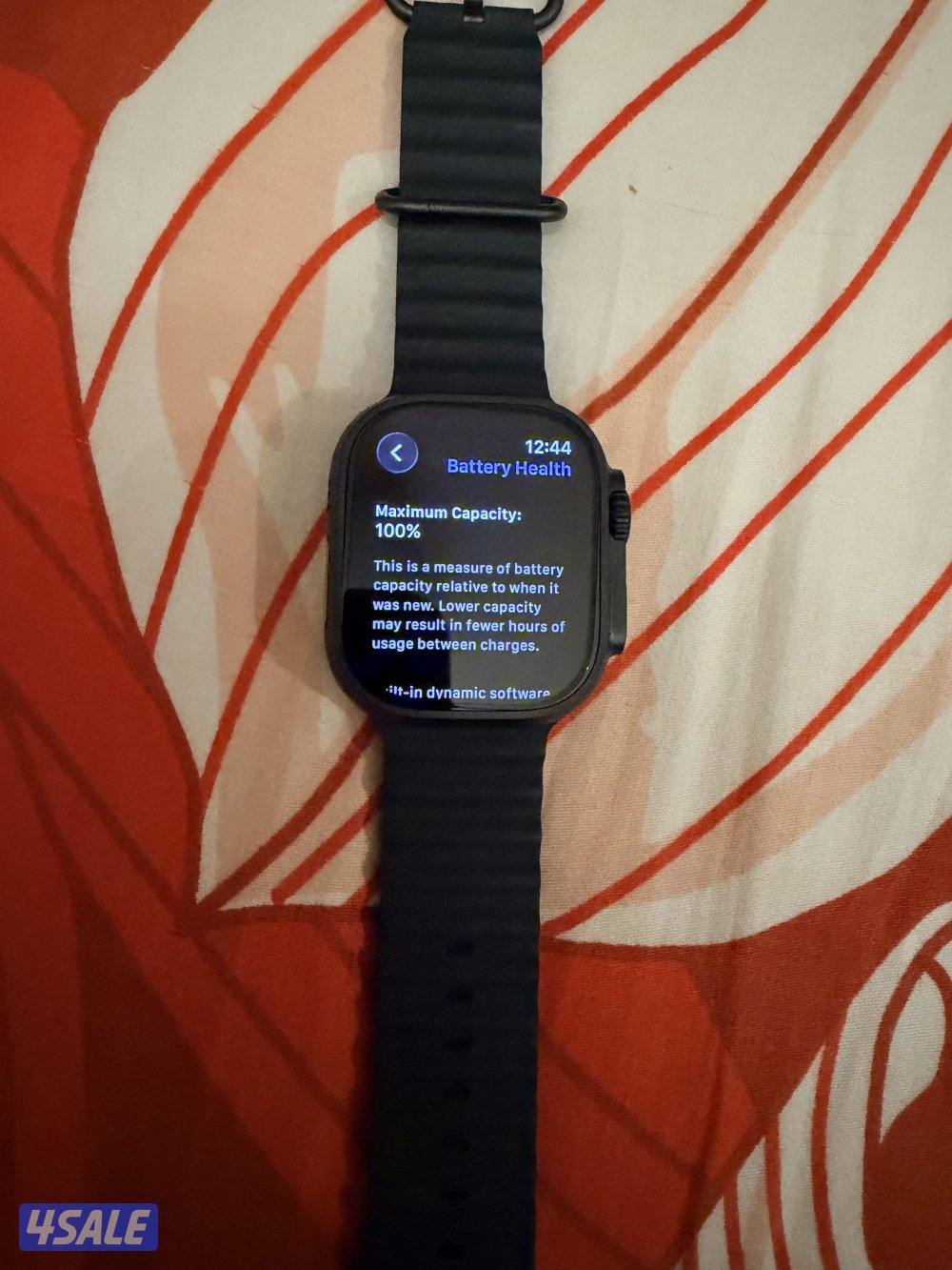 Apple Watch Ultra 3 - black midnight ocean band rarely used.2