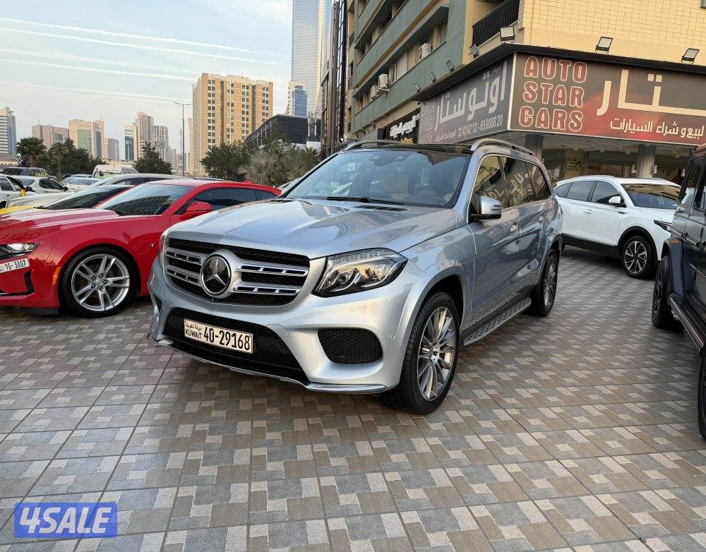 مرسيدس GLS500 موديل 2017 عداد 83 الف كامل المواصفات صبغ الوكالة0