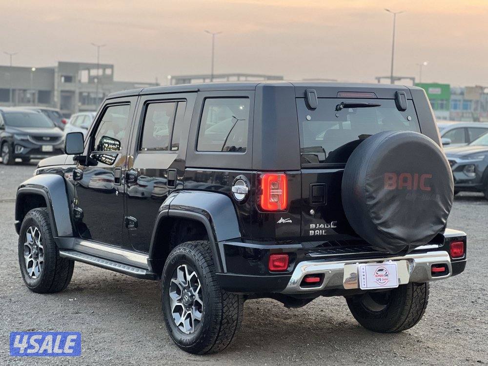 للبيع بايك BJ40 2022 بالكفالة7