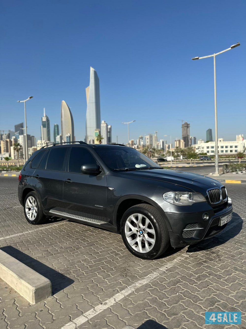 للبيع BMW موديل 2011 X50