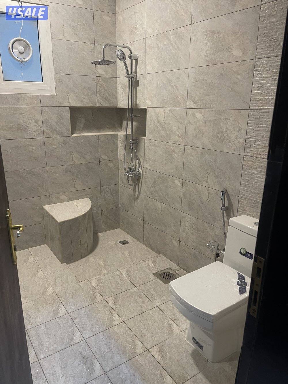 معلم سرميك ورخام وكاشه7