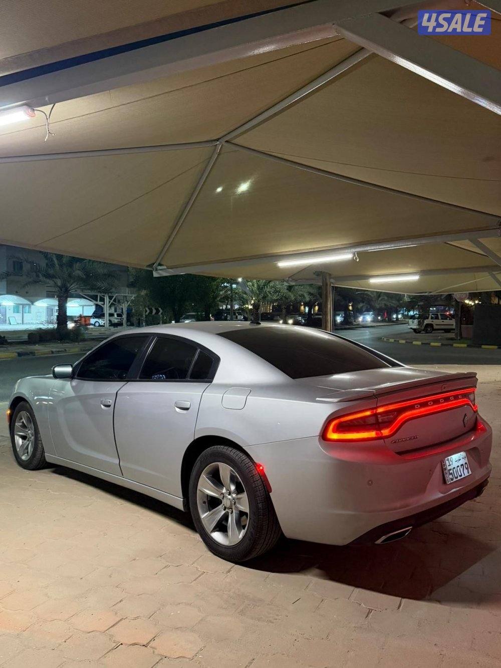 دوج تشارجر 2020.  V6.    شرط الفحص بالكامل4