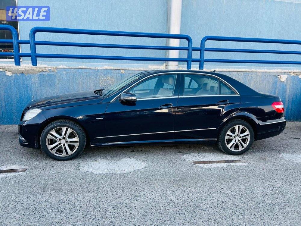Mercedes Benz E250 , Excellent Condition0