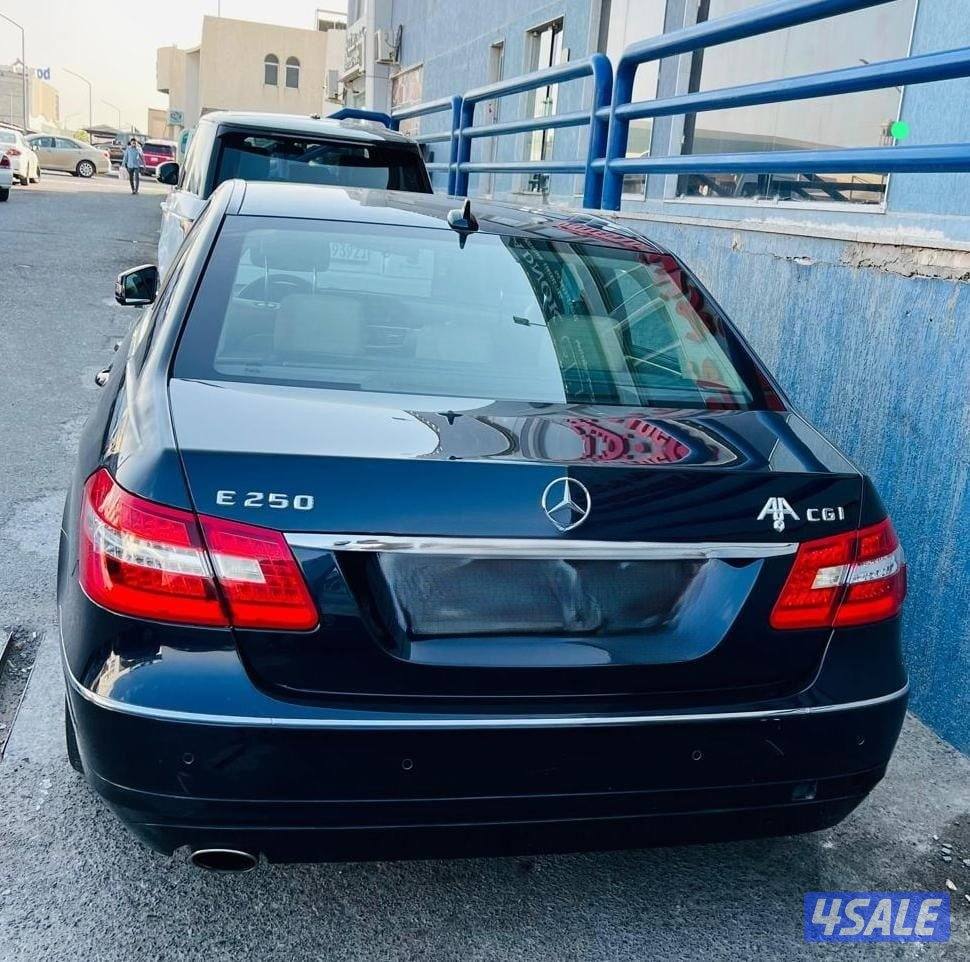 Mercedes Benz E250 , Excellent Condition1