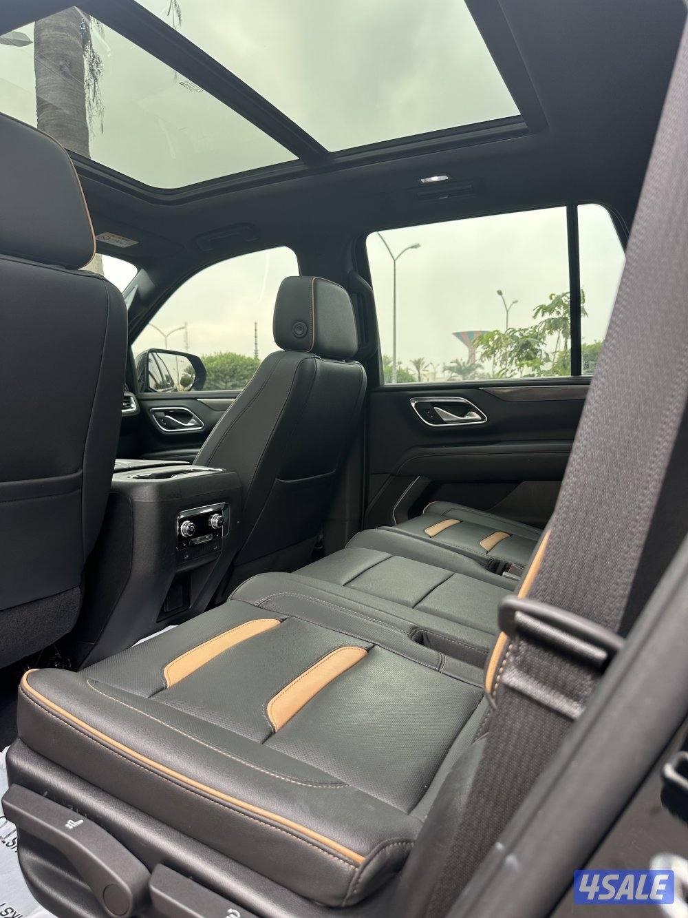 للبيع يوكن AT4 موديل 2022 العداد 112 الف وكالة بهبهاني صبغ وكاله11