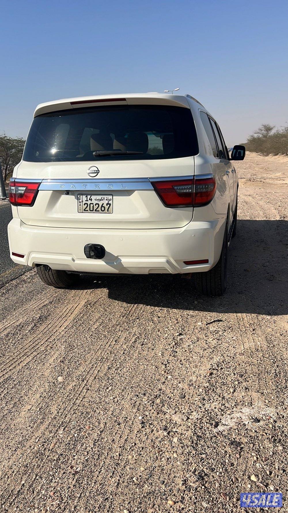 للليع باترول 2016 ماشي 215الف من غير فتحه مجدد شرط الفحص1