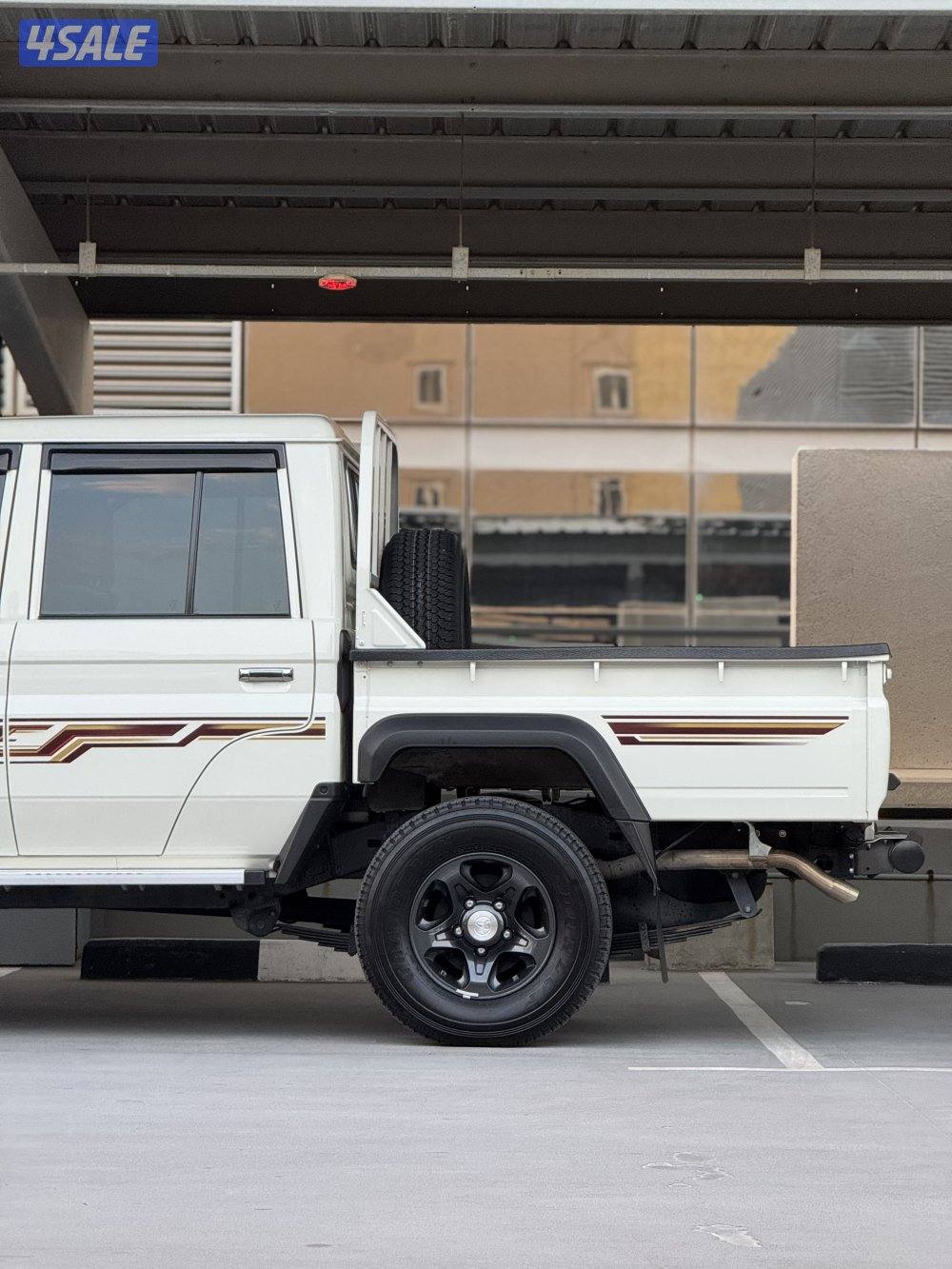 شاص LC70 / 2025 / 23 km اوتوماتيك4