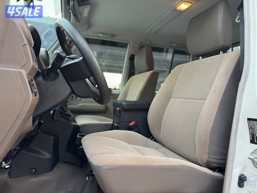 شاص LC70 / 2025 / 23 km اوتوماتيك9