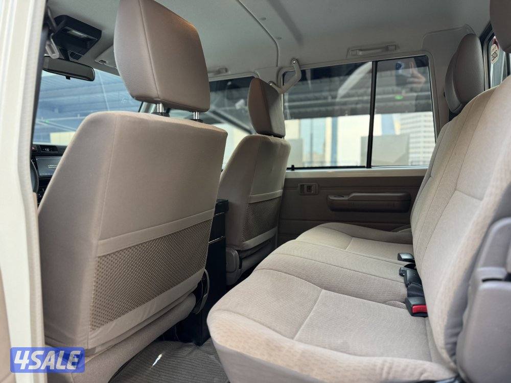 شاص LC70 / 2025 / 23 km اوتوماتيك13