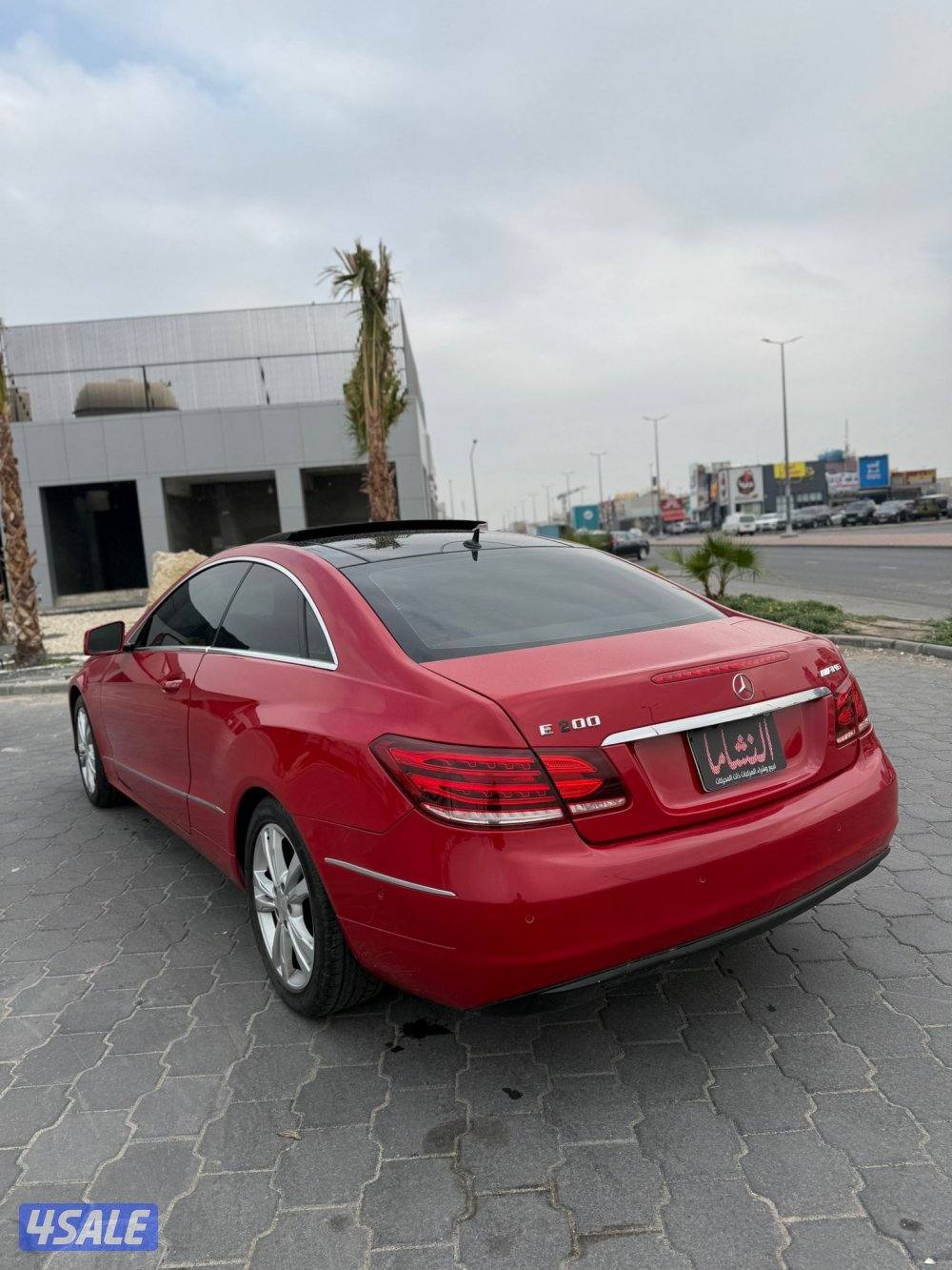 النشاما لبيع وشراء السيارات مرسيدس E2001