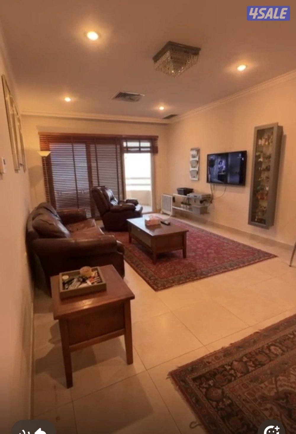 للبيع شقة بلفنطاس صف اول علي البحر مقابل شاطي العقيله3