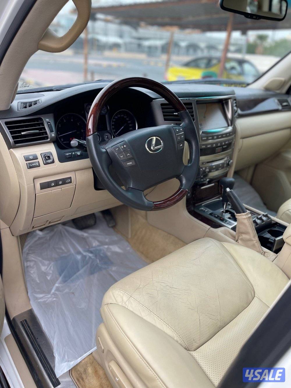 لكزس LX570 وارد الخليج صبغ الوكاله شرط الفحص5